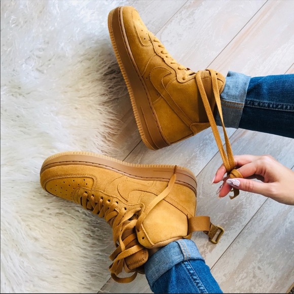 NWT Nike Air Force 1 - Picture 2 of 8